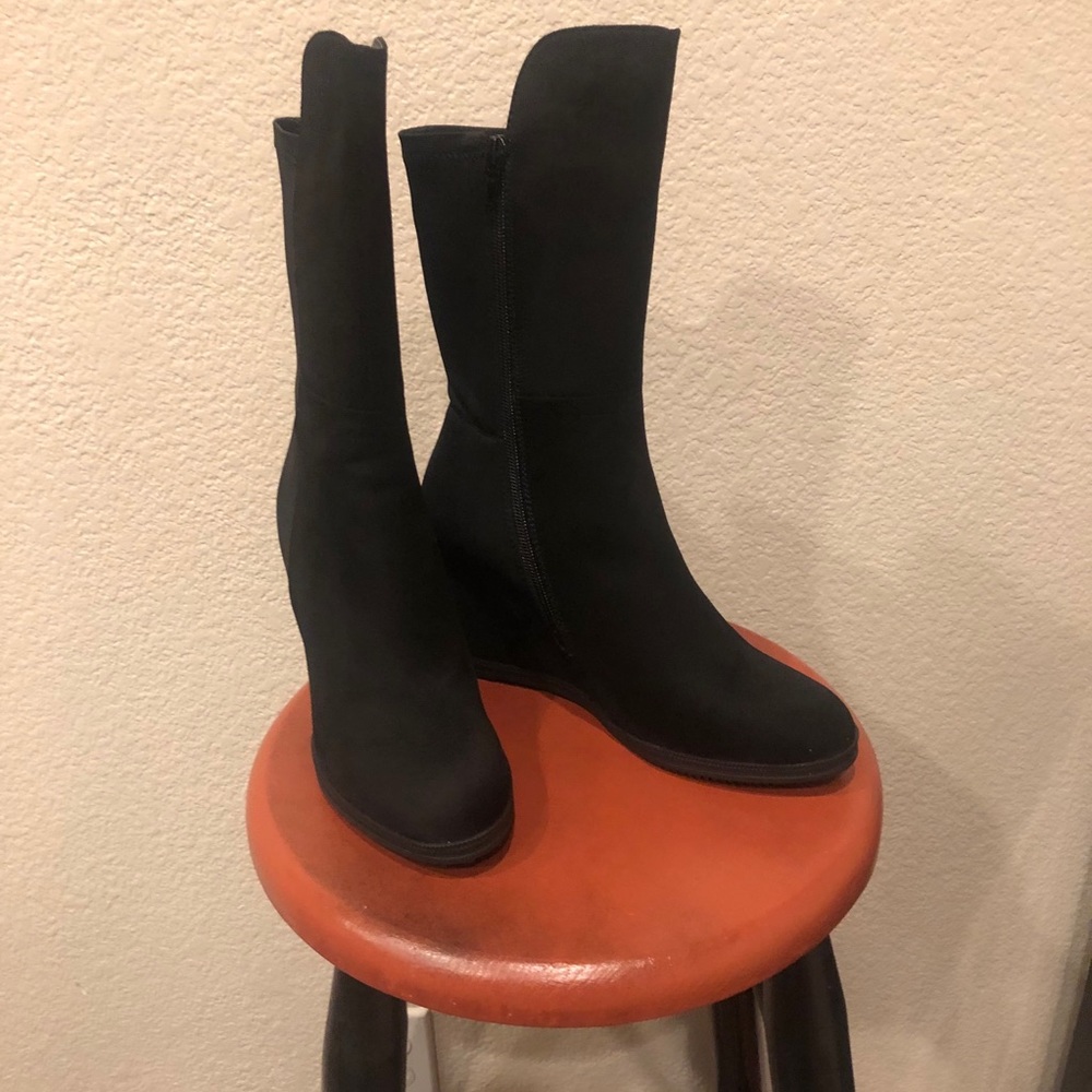 French Blu | Suede Wedge Boots | Style: Mandy